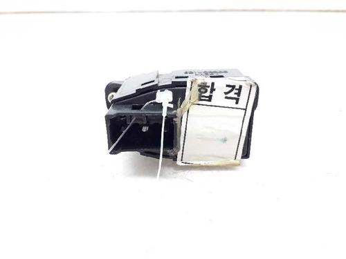 Right front window switch HYUNDAI SANTA FÉ I (SM) 2.0 CRDi 4x4 | BP2861137I26 