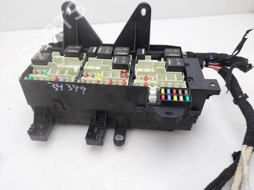 Used Fuse box JAGUAR XE (X760) 2.0 D (180 hp) 18073054