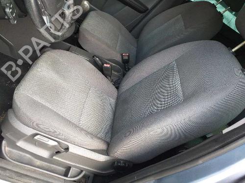 Injection rail FORD FOCUS C-MAX (DM2) | BP6132687M98