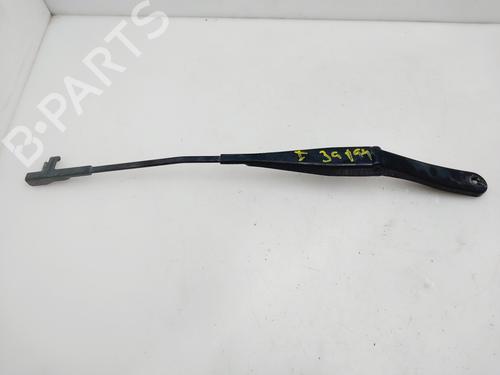Used Front windshield wiper arm OPEL ASTRA H (A04) 1.7 CDTI (L48) (110 hp) 29456455