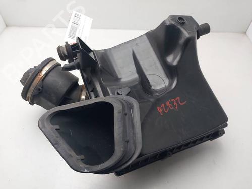 Used Air filter box Air filter box 39073982 39073982