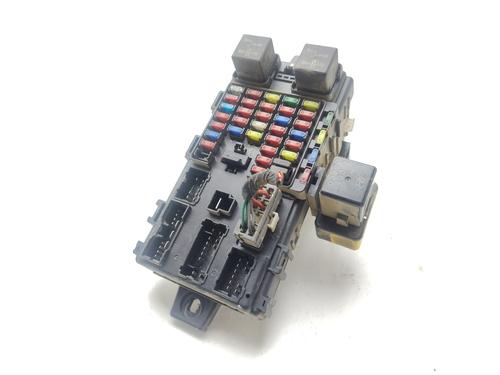 Fuse box HYUNDAI SANTA FÉ I (SM) 2.0 CRDi 4x4 | BP26127998E1 