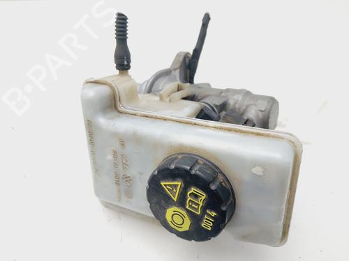 Used Brake master cylinder SEAT LEON ST (5F8) [2012-2020]  20976662