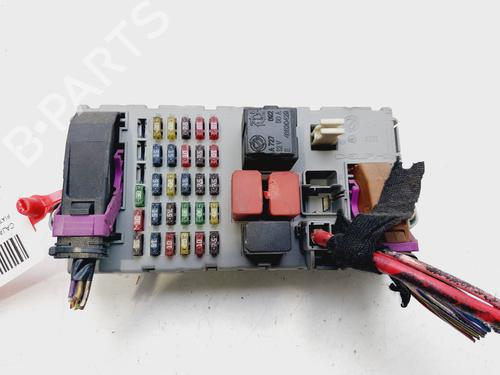 Used Fuse box Fuse box FIAT PUNTO Hatchback Van (188_) 1.2 60 (60 hp) 29531845 29531845