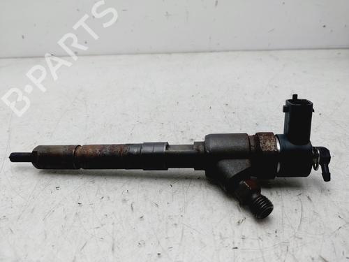 Used Injector OPEL CORSA D (S07) [2006-2015]  28537477
