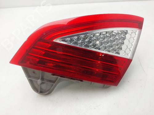 right-tailgate-light-ford-mondeo-iv-ba7-2007-2008-2009-2010-2011-2012-2013-2014-2015-34126937 main image