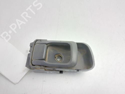Maneta interior trasera izquierda Maneta interior trasera izquierda NISSAN PICK UP (D22) 2.5 TD 4WD (103 hp) 33931946 33931946