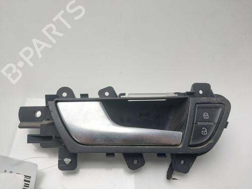 Venstre foran invendig håndtak AUDI A4 B8 (8K2) 2.0 TDI quattro (143 hp) 30497981