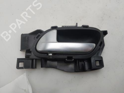 Used Front left interior door handle Front left interior door handle 38047384 38047384