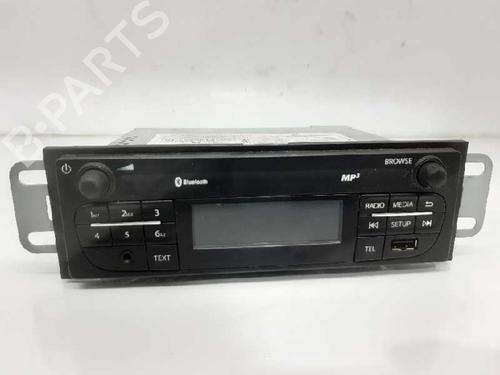 Sistema audio OPEL VIVARO B Van (X82) 1.6 CDTI (05) (116 hp) 281154118R | 281154118R |