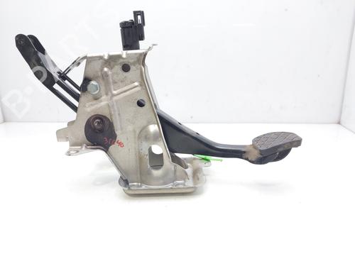 Clutch pedal VW TOURAN (1T1, 1T2)  | BP13666394I13 