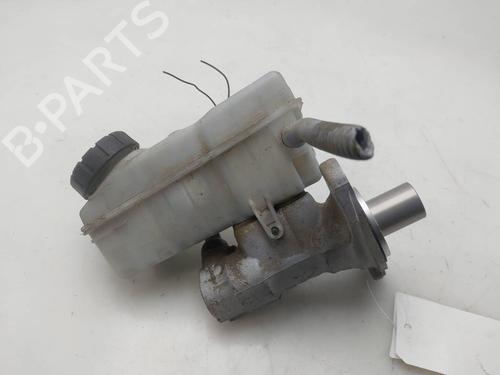 Used Brake master cylinder Brake master cylinder RENAULT CAPTUR I (J5_, H5_) [2013-2026] 40076948 40076948