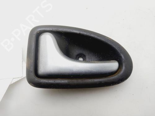 rear-left-interior-door-handle-renault-scenic-i-mpv-ja01_-fa0_-1999-2000-2001-2002-2003-2004-2005-2006-2007-2008-2009-2010-32436771 main image