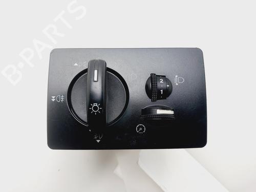 Used Headlight switch FORD FOCUS C-MAX (DM2) [2003-2007]  32671720
