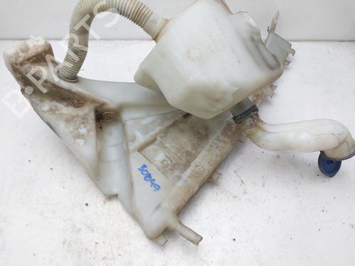 Windscreen washer tank VOLVO V50 (545) 2.0 D (136 hp) 13360889