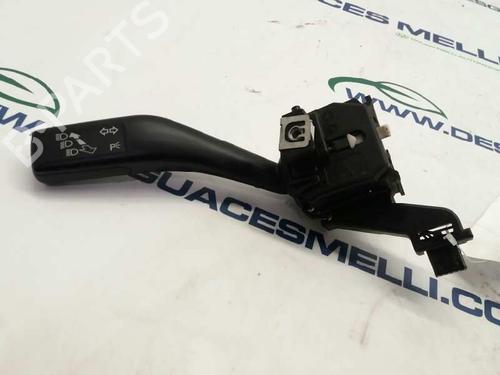 Used Steering column stalk SEAT LEON (1P1) 1.9 TDI (105 hp) 2897779