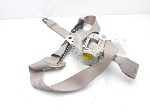 Used Front right seatbelt TOYOTA AVENSIS Saloon (_T27_) 2.2 D-4D (ADT271_, ADT271R) (150 hp) 13572327