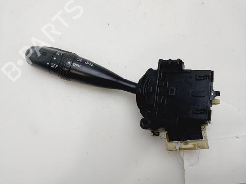 Comando luci TOYOTA YARIS (_P1_) 1.4 D-4D (NLP10_, NLP10R) (75 hp) 28368471