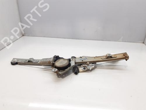 Used Front right window mechanism SUZUKI GRAND VITARA II (JT, TE, TD) 1.9 DDiS All-wheel Drive (JT419, TD44, JB419WD, JB419XD,... (129 hp) 10775559