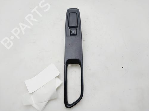 Højre fortil elrude kontakt RENAULT CLIO IV (BH_) [2012-2021]  31827096