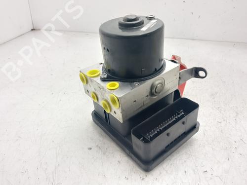 Used ABS pump BMW 1 (E87) 118 d (143 hp) 30467089