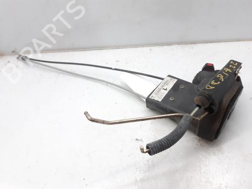 Used Front right lock KIA SPORTAGE II (JE_, KM_) 2.0 CRDi 4WD (140 hp) 7033570