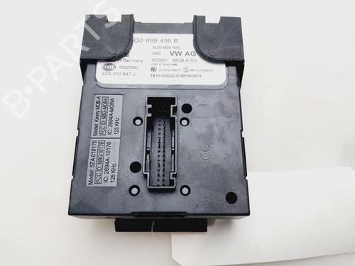 Used Electronic module AUDI A3 Convertible (8V7, 8VE) 2.0 TDI (150 hp) 27934190