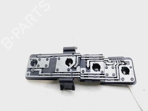 Used Lamp holder CITROËN XSARA PICASSO (N68) 2.0 HDi (90 hp) 22798353
