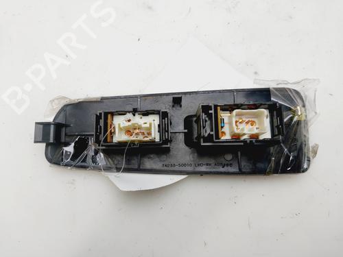 Right front window switch LEXUS LS (_F2_) 400 (UCF20_, UCF20R) | BP31853791I26