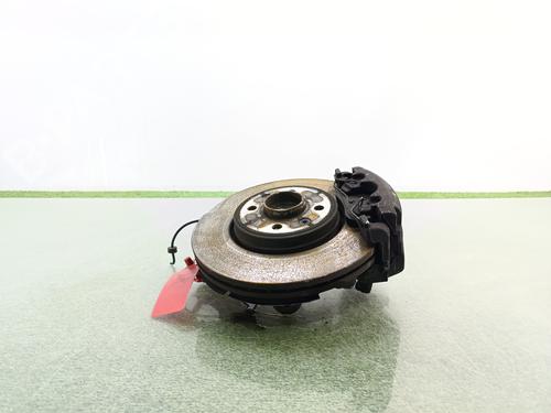 Used Right front steering knuckle Right front steering knuckle RENAULT CLIO V (B7_) 1.5 Blue dCi 85 (B7AG) (86 hp) 34404499 34404499
