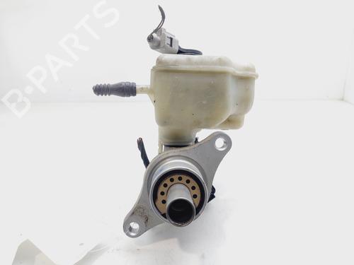 Used Brake master cylinder AUDI A3 Sportback (8PA) 1.6 TDI (105 hp) 26944279