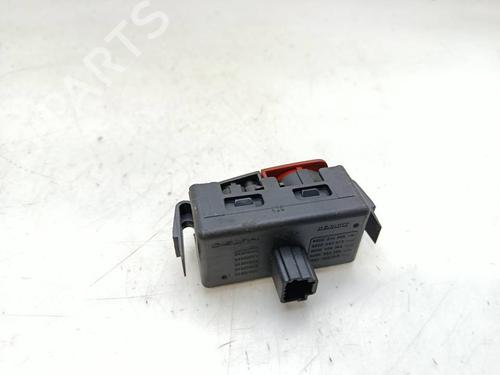 Warning switch RENAULT MEGANE III Hatchback (BZ0/1_, B3_) 1.5 dCi | BP38651440I22 - Image 4