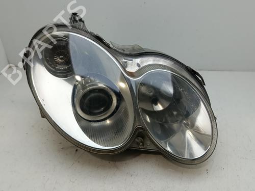 Used Right headlight MERCEDES-BENZ CLK (C209) CLK 270 CDI (209.316) (170 hp) 32015540