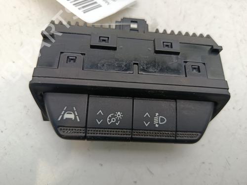 Used Switch Switch RENAULT CLIO V (B7_) 1.5 Blue dCi 85 (B7AG) (86 hp) 33951146 33951146