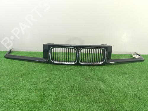 Used Grille BMW 3 (E36) 318 i (113 hp) 26926343