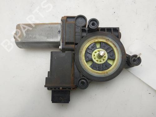 Moteur de lève-vitre avant gauche Moteur de lève-vitre avant gauche 38951808 38951808