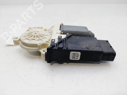 Portierruitmotor rechtsvoor VW GOLF IV (1J1)  | BP29762815E20 