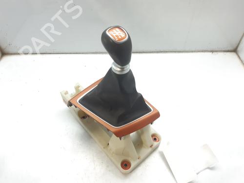 Used Gear lever HYUNDAI i20 II (GB, IB) 1.2 (84 hp) 11717306