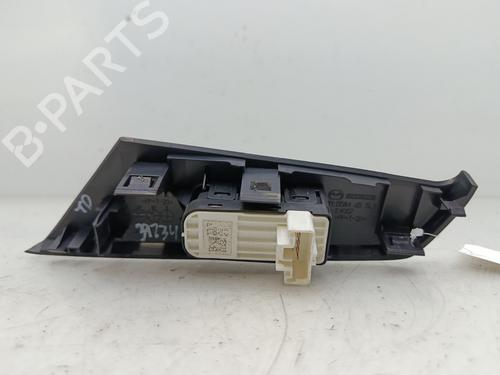 Right rear window switch MAZDA 3 (BL) 1.6 MZ-CD (BL14) | BP31978977I28