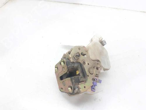 Used Rear right lock NISSAN X-TRAIL I (T30) [2001-2013]  6433130