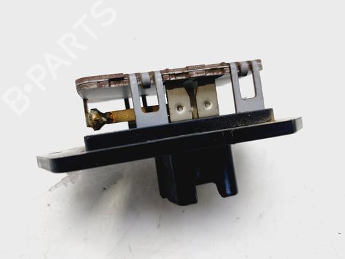 Varmeblæsermodstand TOYOTA YARIS (_P13_) [2010-2020]  30407924
