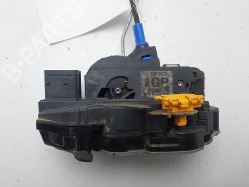 Højre fortil lås OPEL MOKKA / MOKKA X (J13) [2012-2019]  31571531