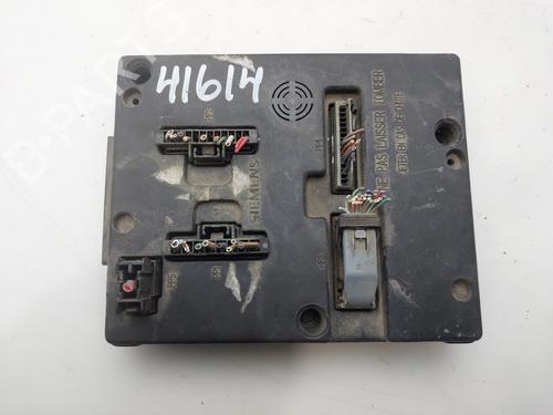 Used Electronic module Electronic module RENAULT MEGANE I (BA0/1_) 1.4 16V (BA0D, BA1H, BA0W, BA10) (95 hp) 36032166 36032166
