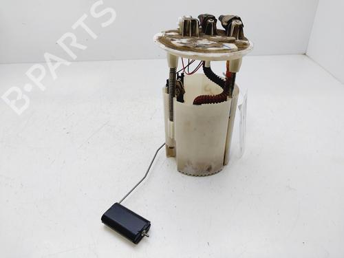 Used Fuel pump RENAULT MEGANE III Grandtour (KZ0/1) [2008-2016]  29390792