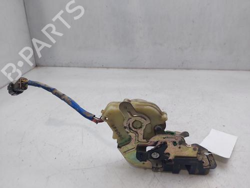 Used Front right lock KIA SORENTO I (JC) 2.5 CRDi 4WD (140 hp) 18145765