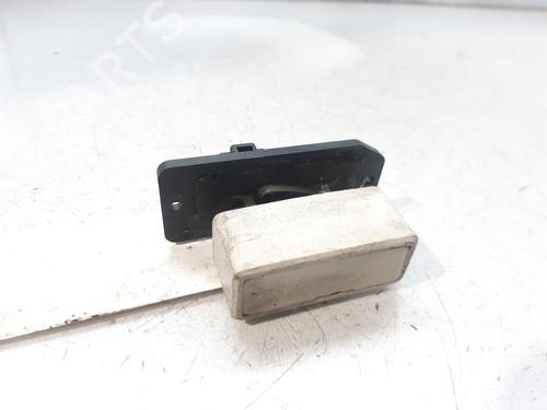 Used Heater resistor MITSUBISHI CARISMA Saloon (DA_) 1.6 (DA1A) (99 hp) 11650458