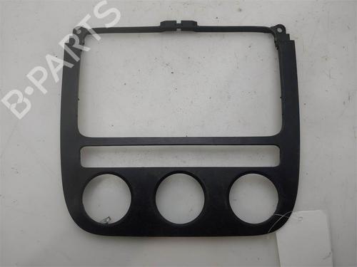 Used Middle console Middle console 38516641 38516641