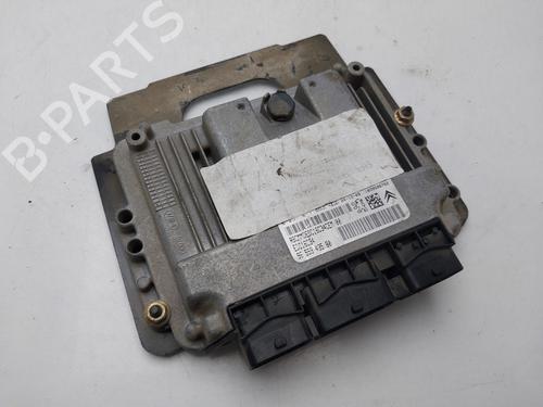 Used Engine control unit (ECU) Engine control unit (ECU) 36892117 36892117