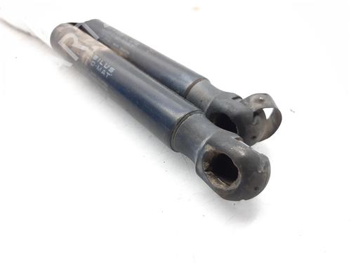 Tailgate lift support KIA SORENTO I (JC) 2.5 CRDi 4WD | BP13999274C138 