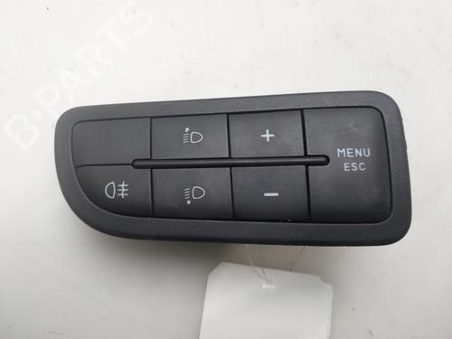 Used Headlight switch Headlight switch 38047504 38047504
